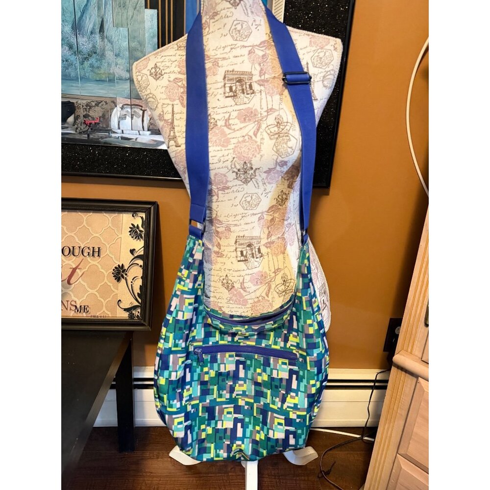 Kavu Womens Crossbody Bag With Adjustable Strap & Pixel Pattern Teal,Blue & Lime - Picture 2 of 13